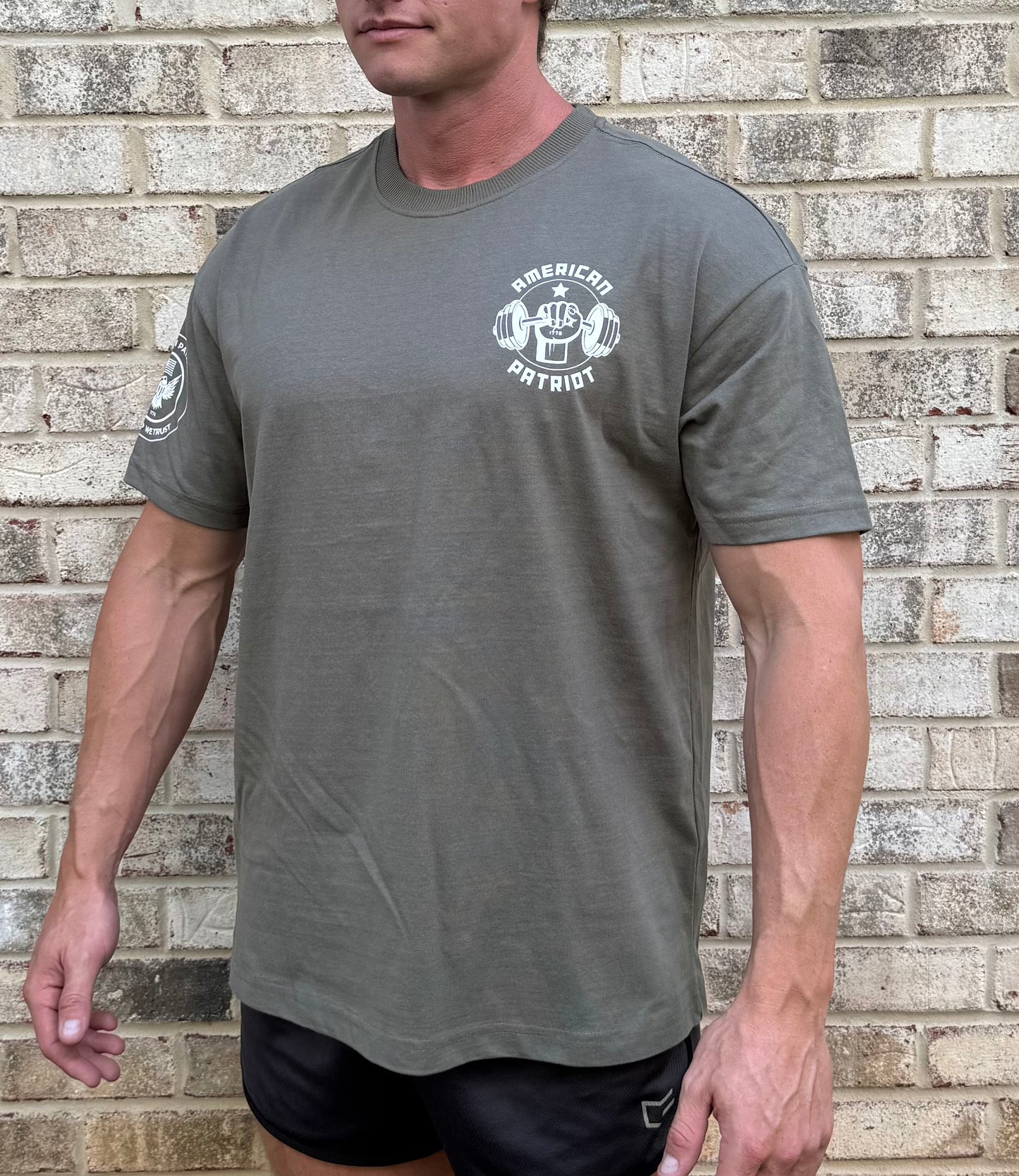 American Patriot Heavyweight Oversized T-Shirt – Military Green | Patriotic Gym Tee for Men | "In God We Trust" Eagle Sleeve Logo