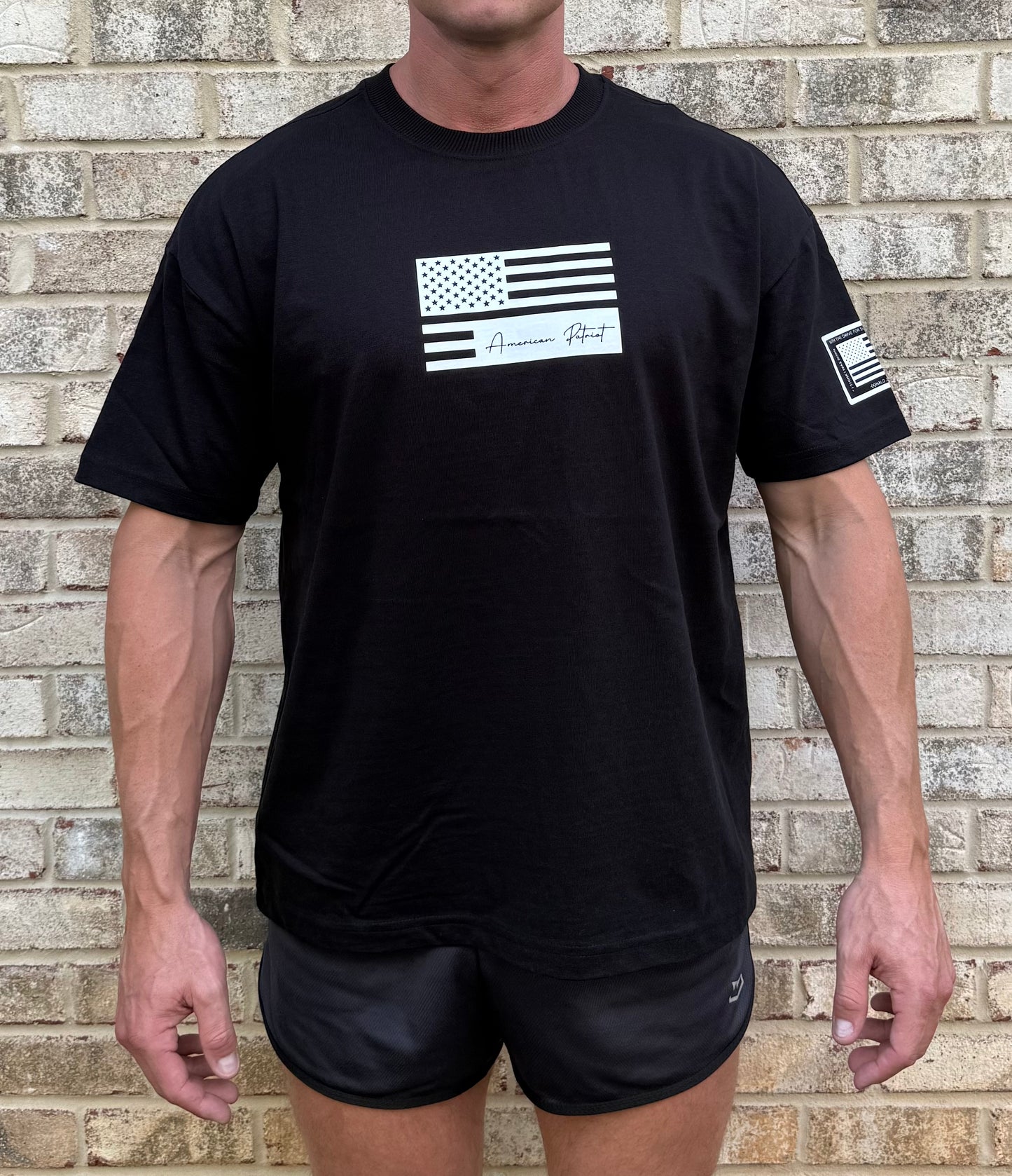 American Patriot Oversized Heavyweight T-Shirt – Black Premium USA Flag Tee for Men | Sustainable, Laid-Back Fit